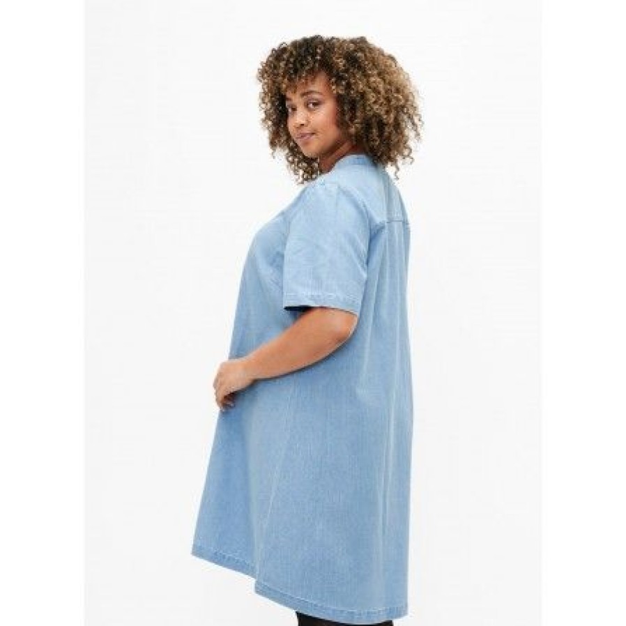 Plus Size Zizzi | Zizzi Vsandra S/S Dress - Denim Kjole V50178A Light Blue Denim