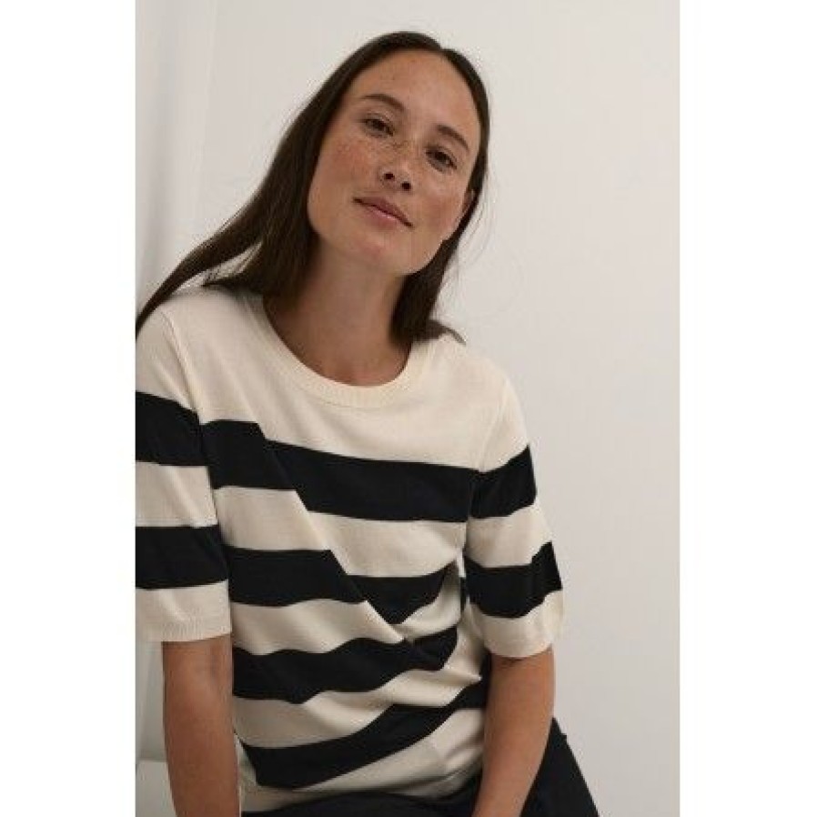 Overdele Kaffe | Kaffe Kamala Striped Knit - Kortaermet Stribet Strik 10508410 Black/Turtledove