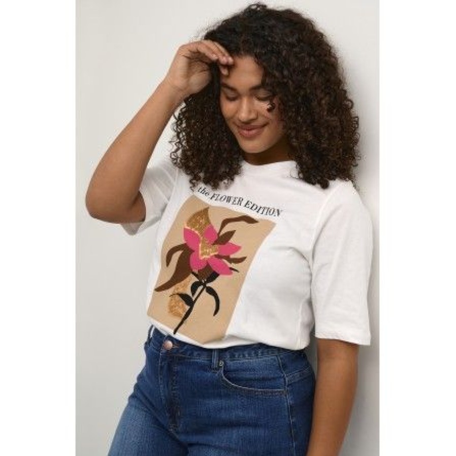 Plus Size Kaffe Curve | Kaffe Curve Kccinna T-Shirt - Off White T-Shirt Med Pink Print 10581634 Chalk/Flower Print