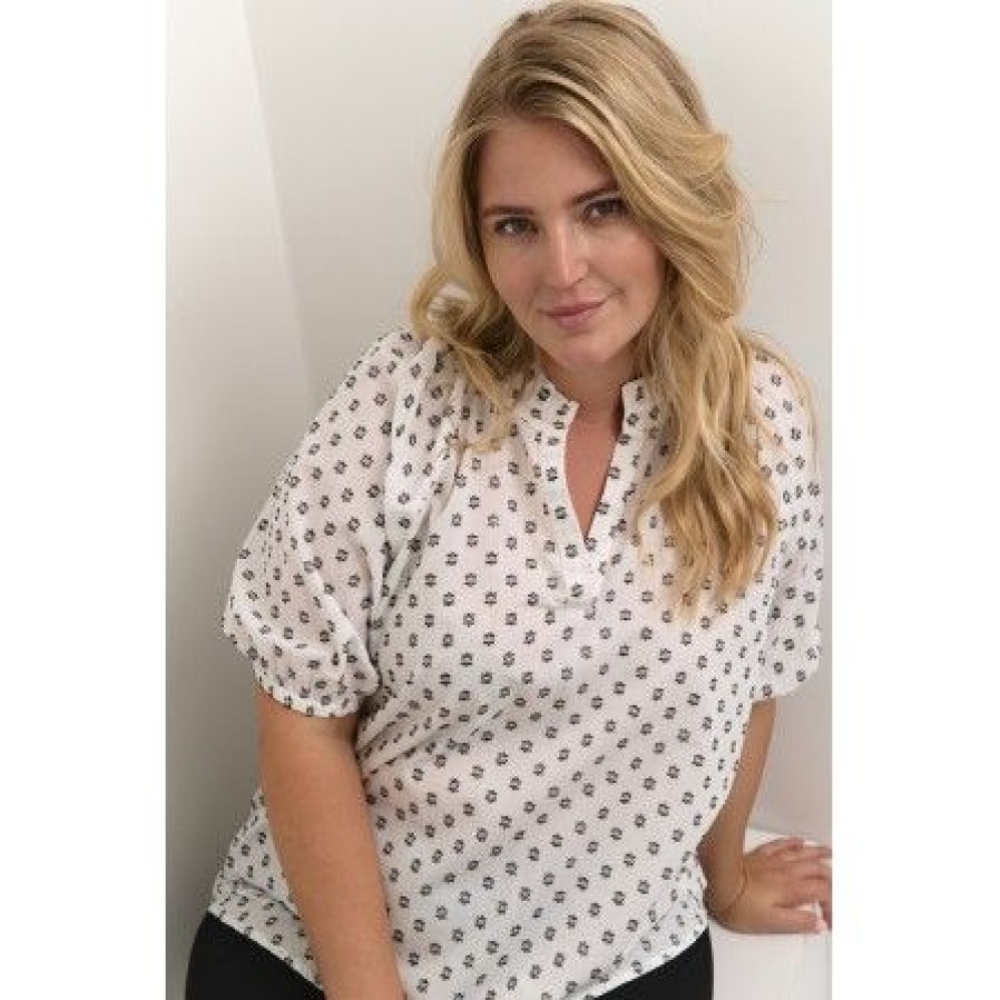 Overdele Kaffe Curve | Kaffe Curve Kclanni Blouse - Hvid Bluse Med Sort Petit Print 10582140 Offwhite/Black Dobbi